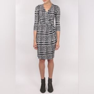 PESERICO Printed Midnight Blue Faux Wrap Rushed V neck Midi Dress size 4…